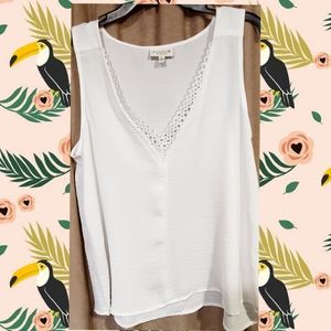 NWOT white tank top blouse BOBEAU classy
